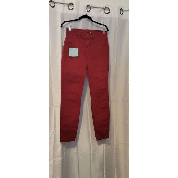 * * J BRAND BURGUNDY/WINE COLOUR SLIGHT STRETCH JEANS Final Discount - Picture 2 of 6